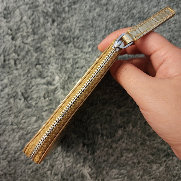 Madewell Zip Card Case Holder Gold Metallic Crocodile Embossed - Picture 3 of 8